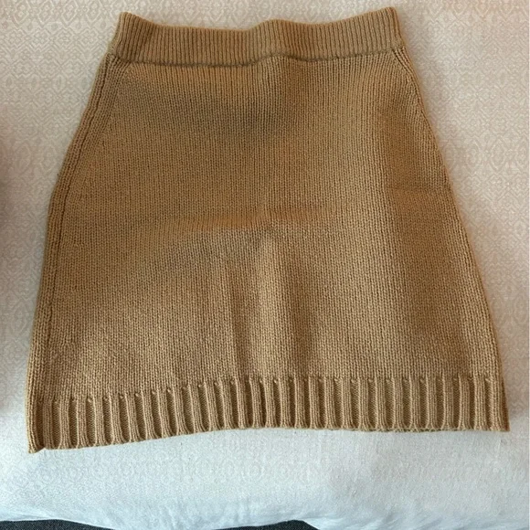 Hue Wool Mini Skirt - Picture 1 of 3